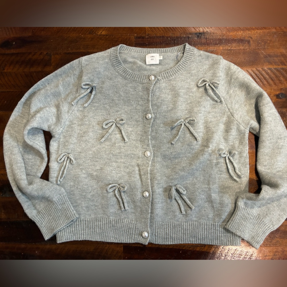 Luna Ivy Bow-Detail Cardigan sweater L
